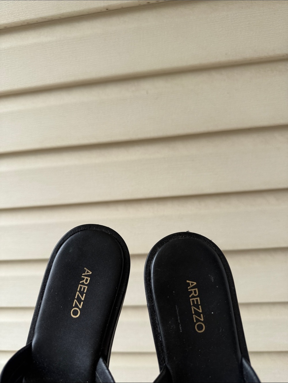 Arezzo Black Leather Sandals with Gold Accents - Picture 2 of 5